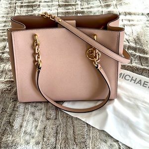 Michael Kore Sofia style purse in Ballet color